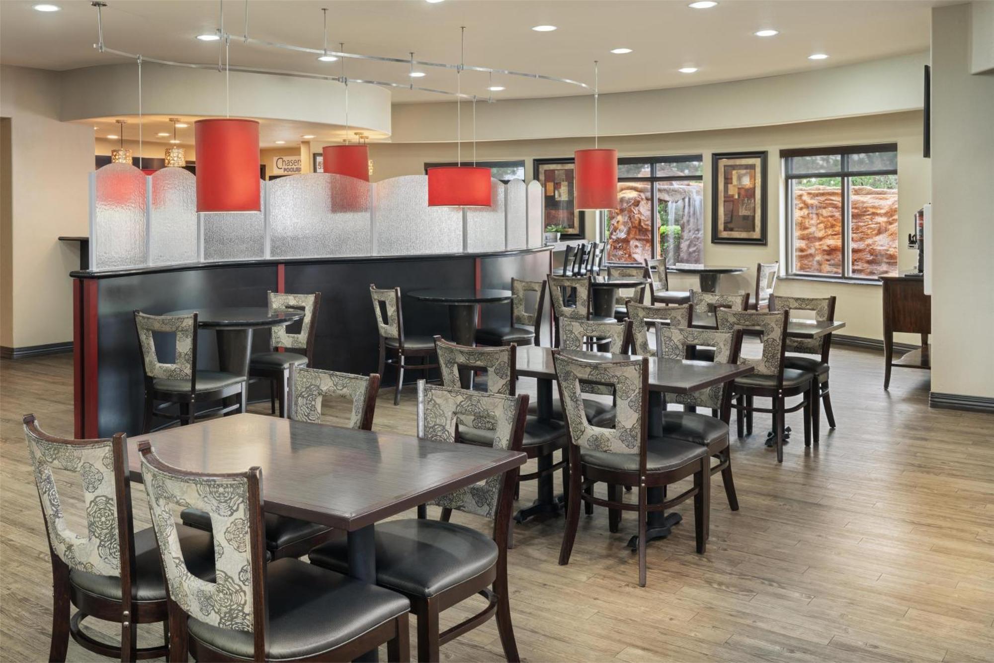 Best Western Premier Crown Chase Inn & Suites Denton Exterior foto